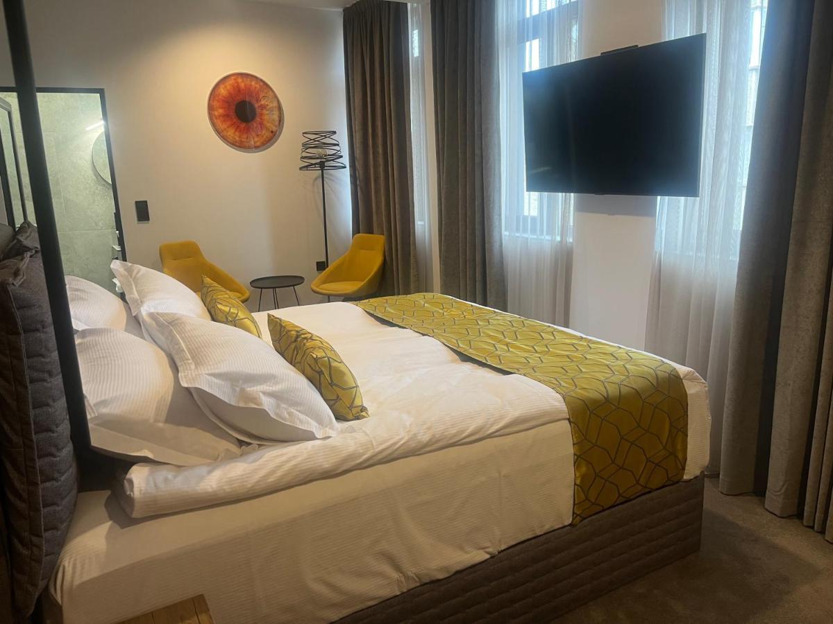 Hotel Niks Sevlievo Exterior foto
